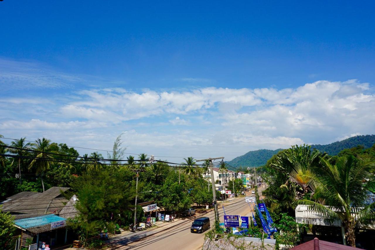 Отель Lom La Lanta Ко-Ланта Экстерьер фото